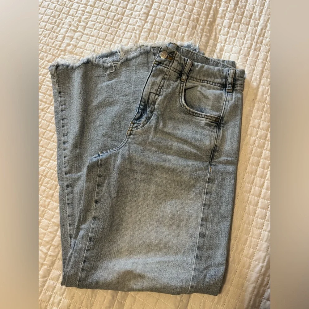 Pilcro The Adi Regenerative Cotton Mid-Rise Flare 
Size 26 - Picture 10 of 10